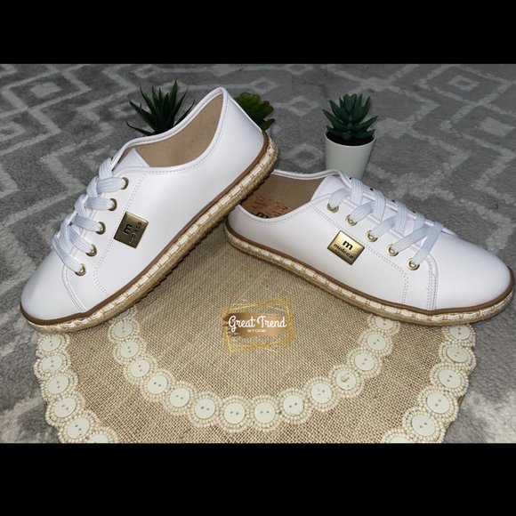 Women Espadrilles White Casual Sneakers - Picture 4 of 8